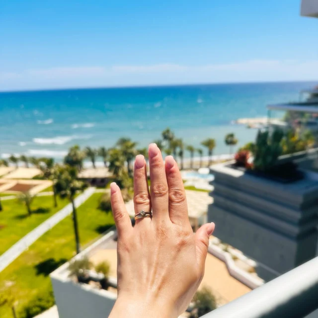 What I get sent! 😍☀️❤️.
.
.
#chichesterbeauty #chichesternails #summernail #nailsinthesun #holidaynails #holidaymani #gelnails #manicure #gelextensions #nailextention #gel #nailsofinsta
